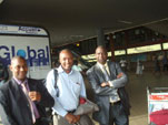Aéroport de Libreville - Mardi 30 mars 2010 - Pr Karim Bay Diallo, Dr Mohamed Amadou Keita et Dr Silly Touré